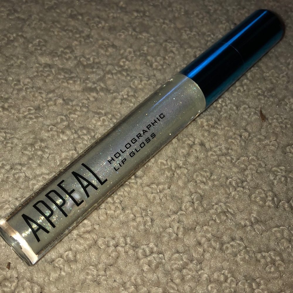 Appeal holographic lip gloss